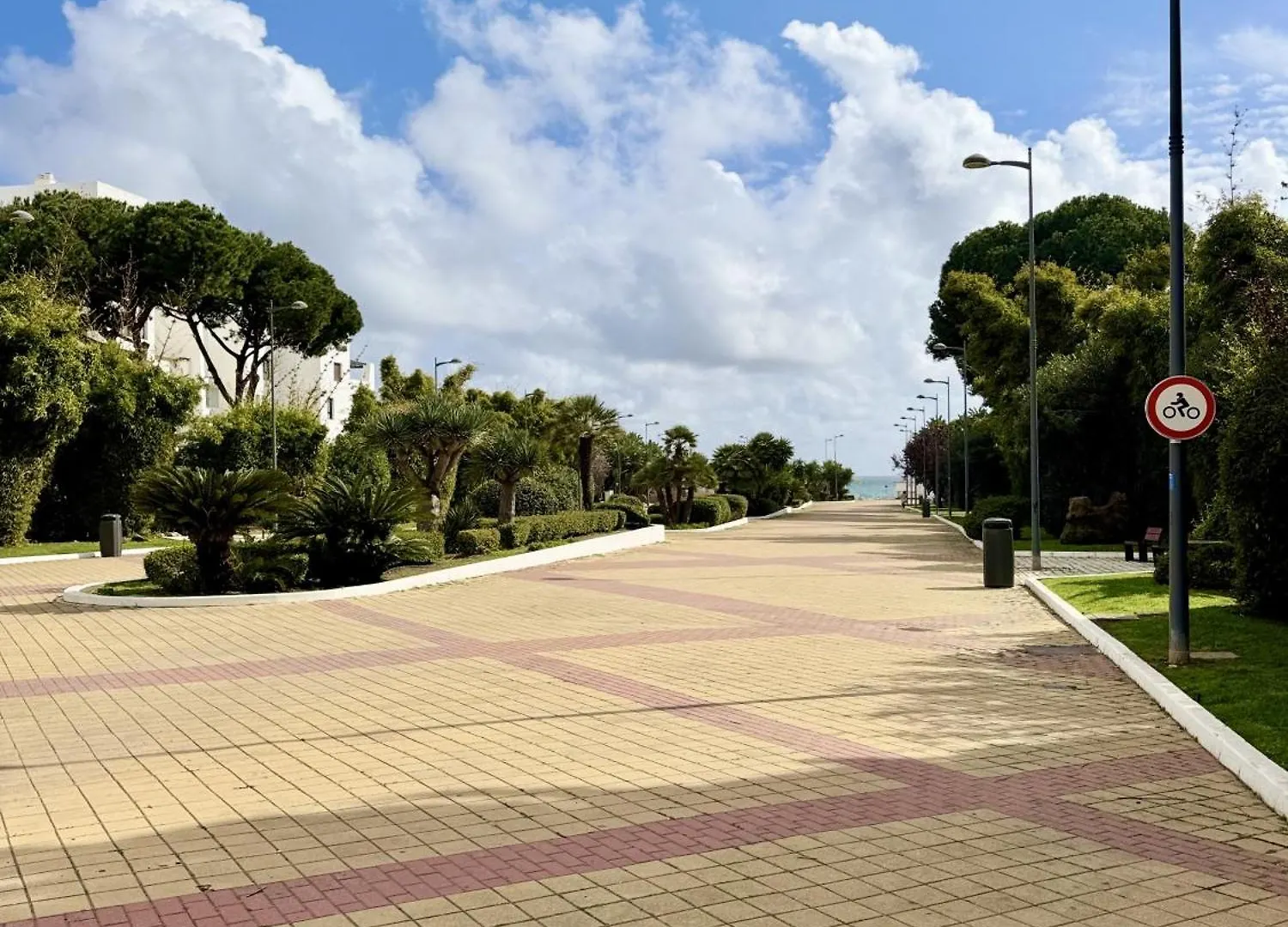 Amplio Y Luminoso Apartamento En Puerto Banus 马尔韦利亚 0*,