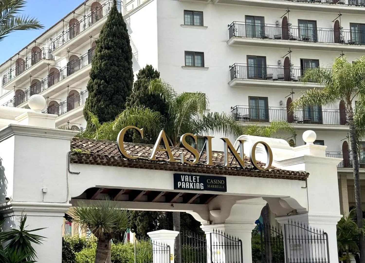 公寓 Amplio Y Luminoso Apartamento En Puerto Banus 马尔韦利亚